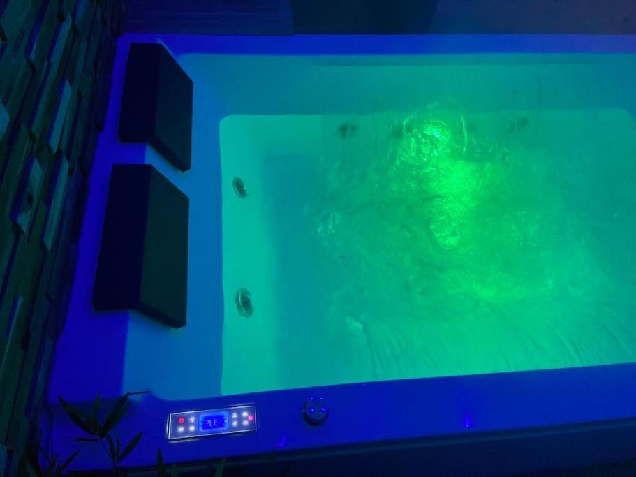 Lover Dose Spa Vierzon Eksteriør billede