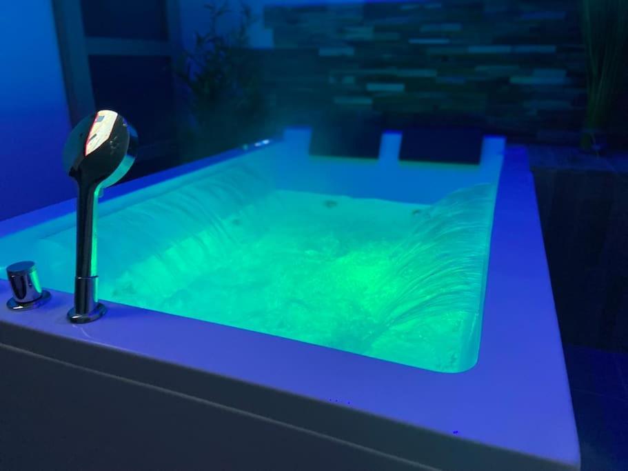 Lover Dose Spa Vierzon Eksteriør billede